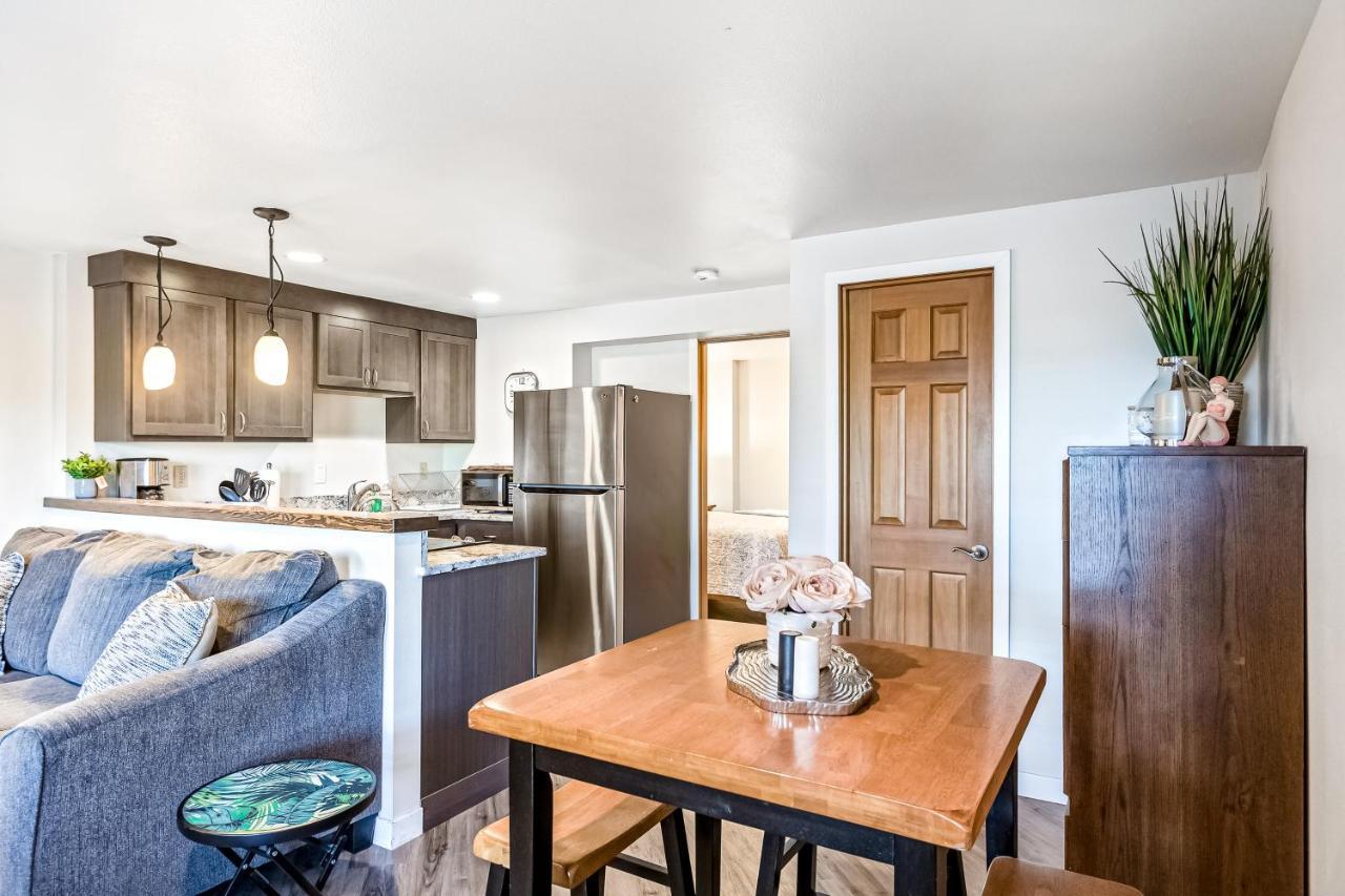 Driftwood Waterfront Gem Apartment Sandpoint Exterior photo